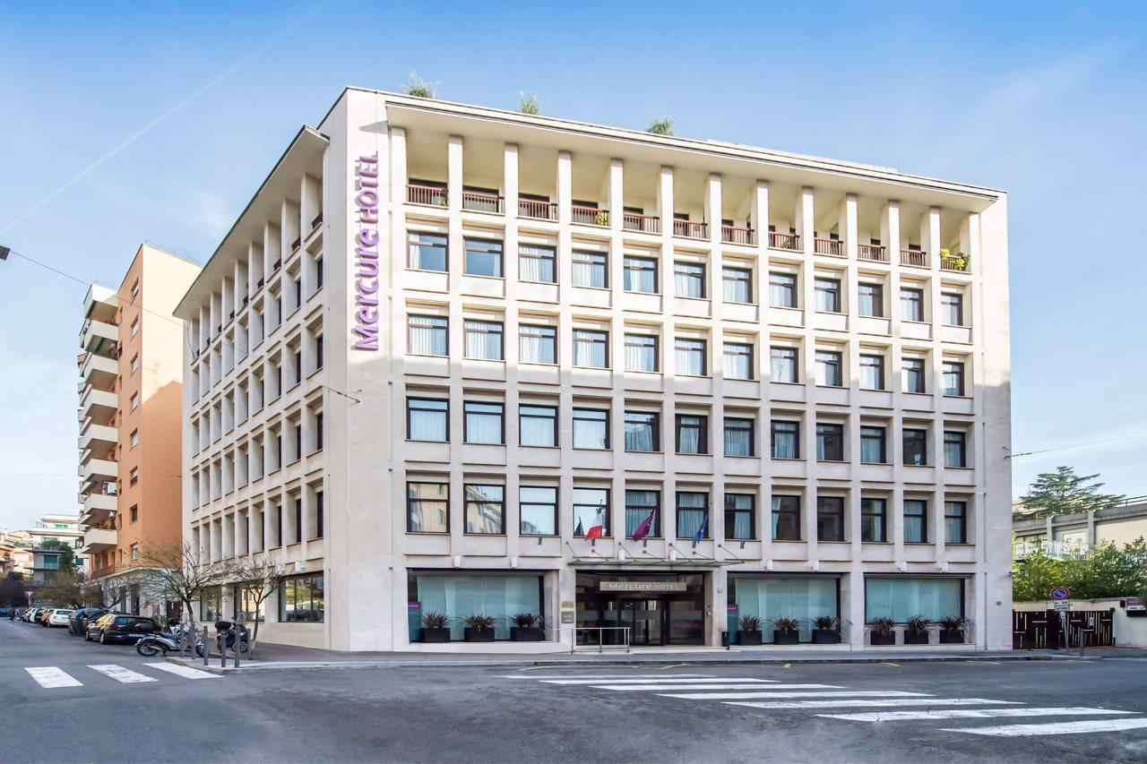 Hotell Mercure Piazza Bologna 3*